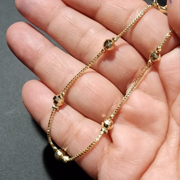 Beautiful 14k Gold Filled Bracelet - Picture 3 of 12